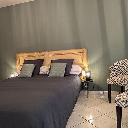 Au Nid Douillet De La Ferme Chauvet Hotel Chantenay-Villedieu Kültér fotó